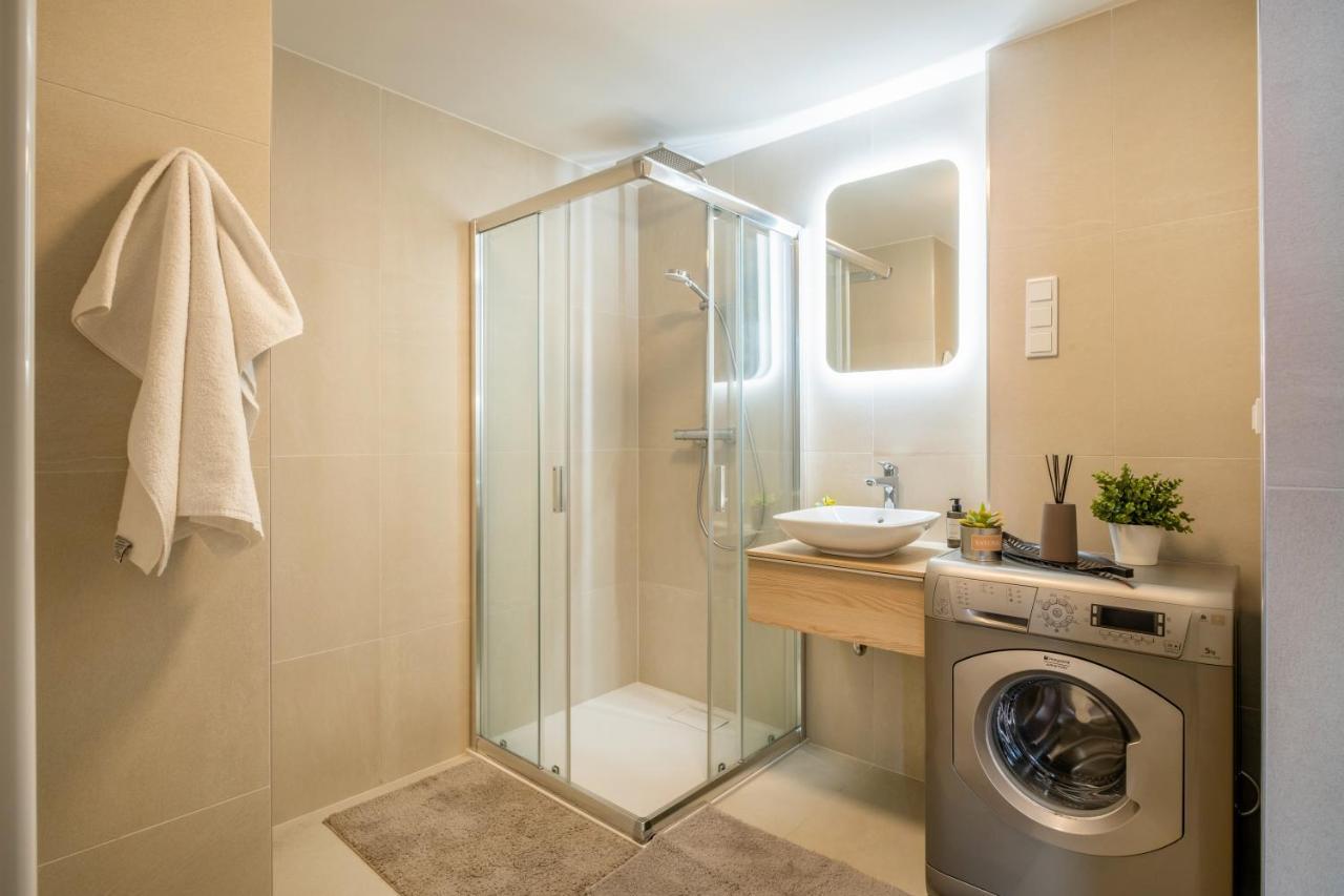 Myflat Coral Premium Suite Siofok Exterior photo