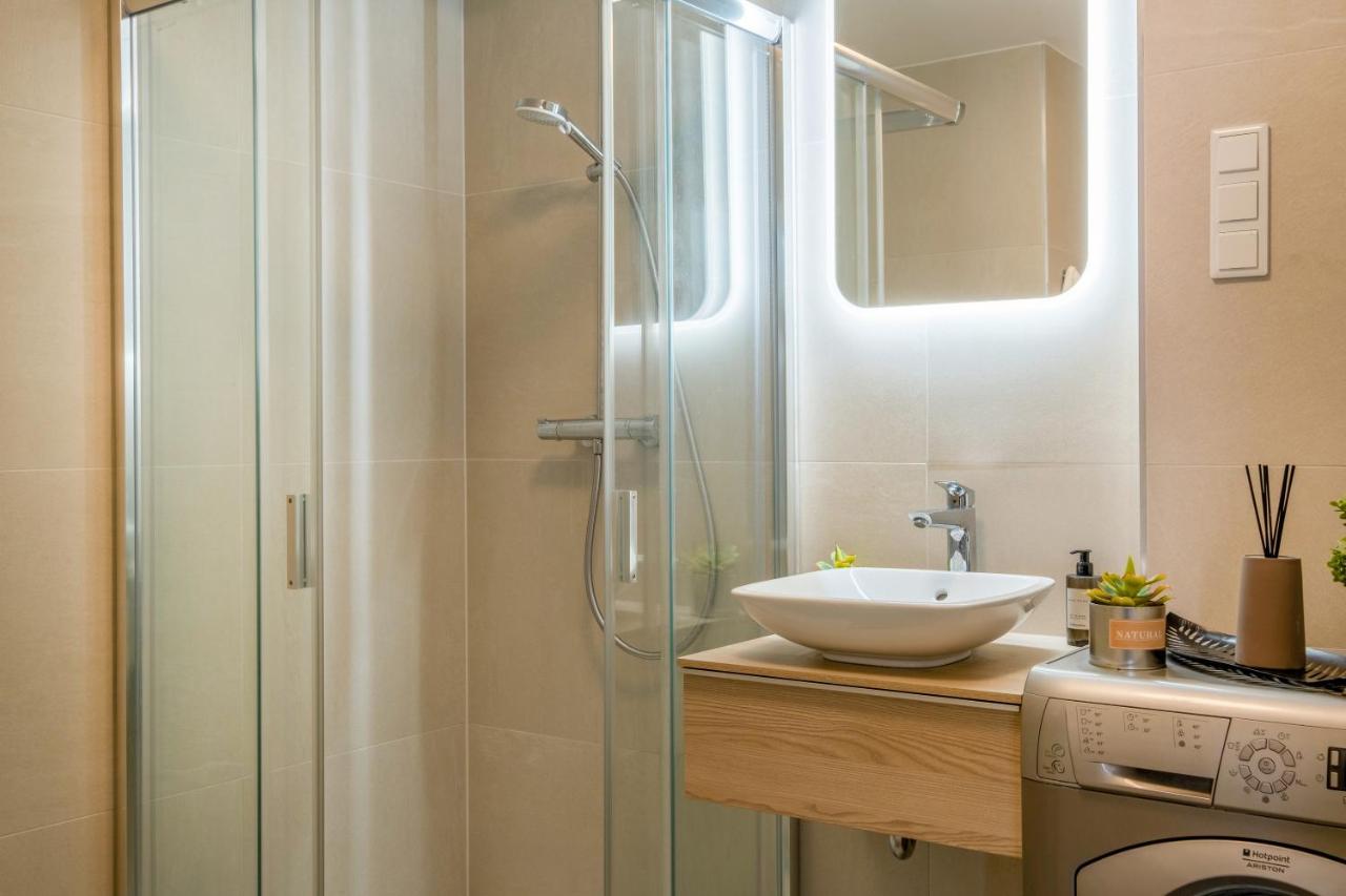 Myflat Coral Premium Suite Siofok Exterior photo