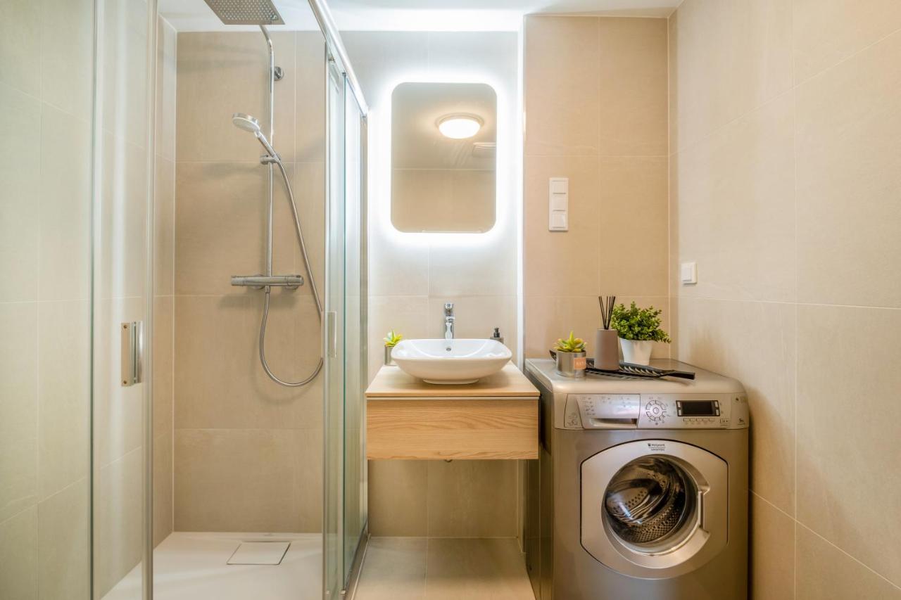 Myflat Coral Premium Suite Siofok Exterior photo